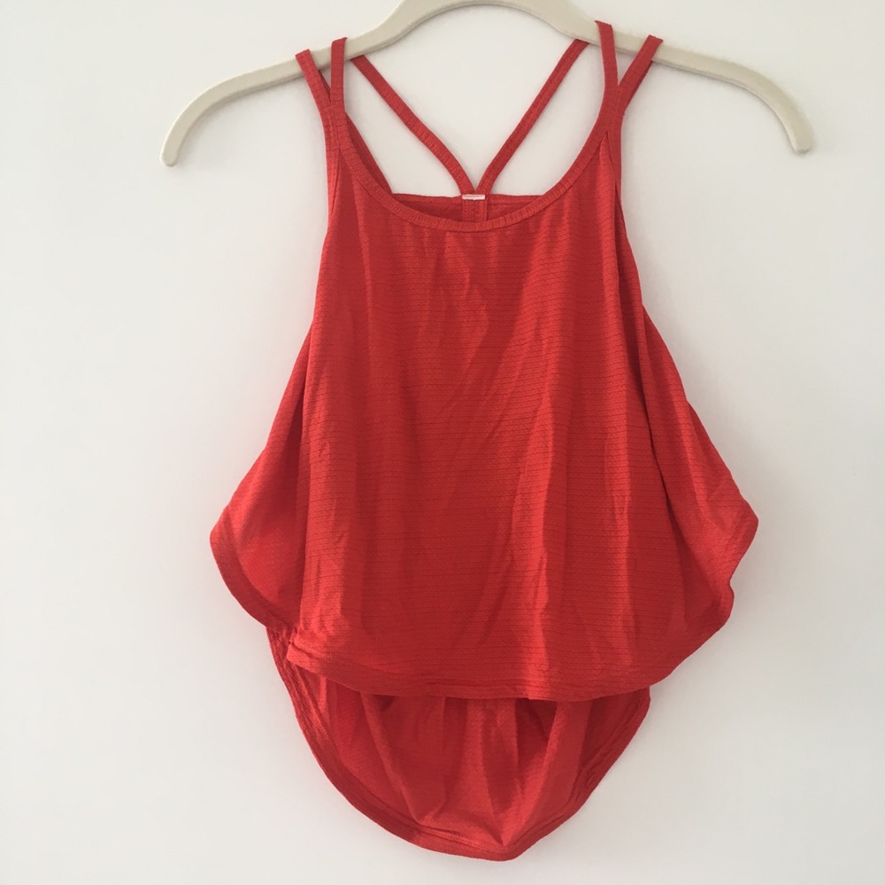 Lululemon crop top size 6